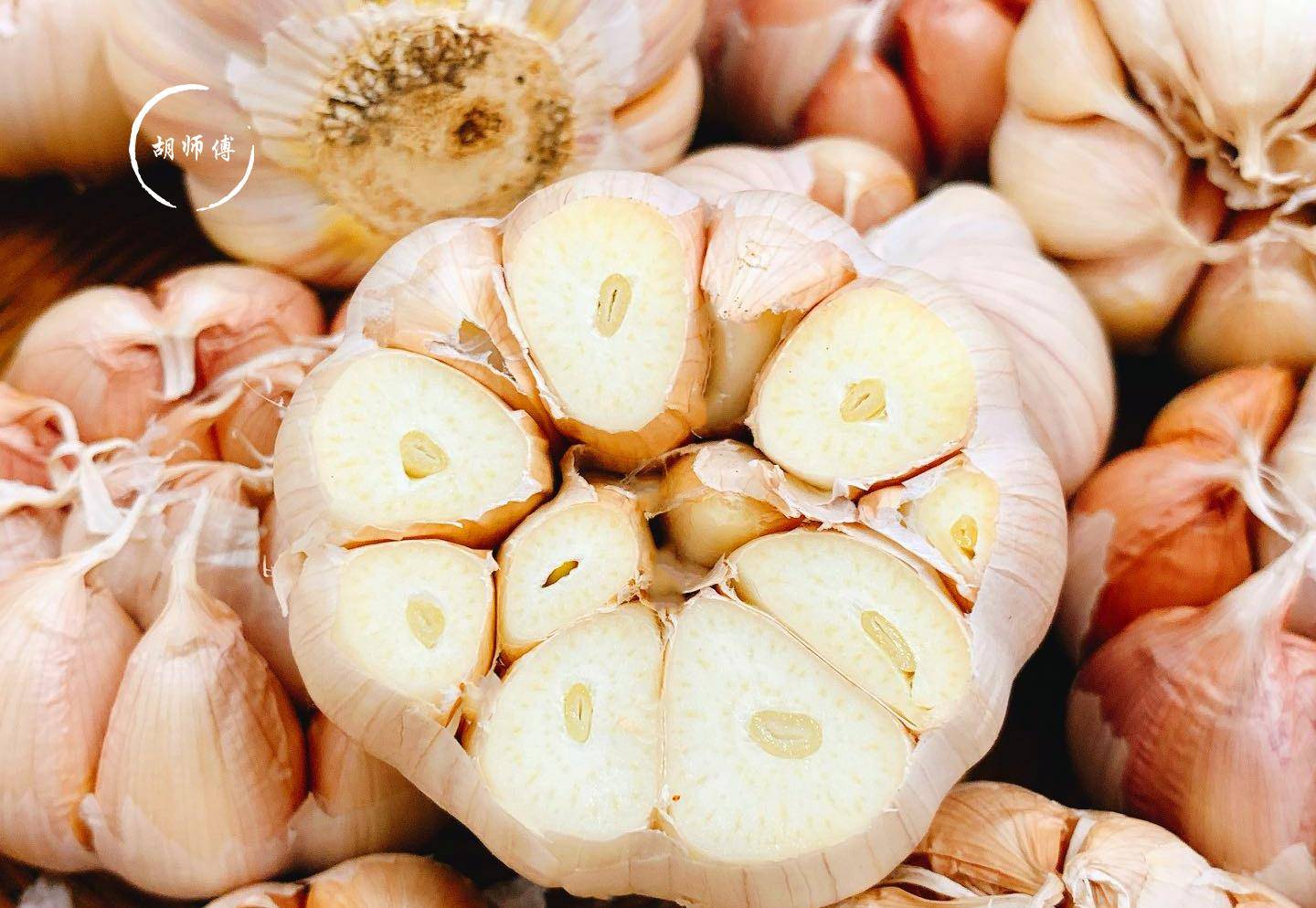 蒜头怎么保存不会腐烂 4a63b6be455a46c1a13b43bf5771ed1b.jpeg