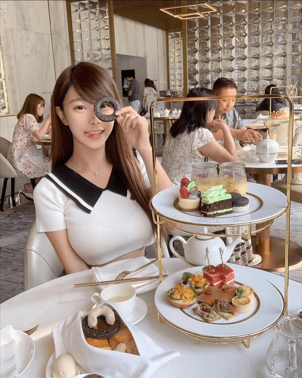 原创全球美人谱第五十七期香港高颜值刺青师zoeso苏小小