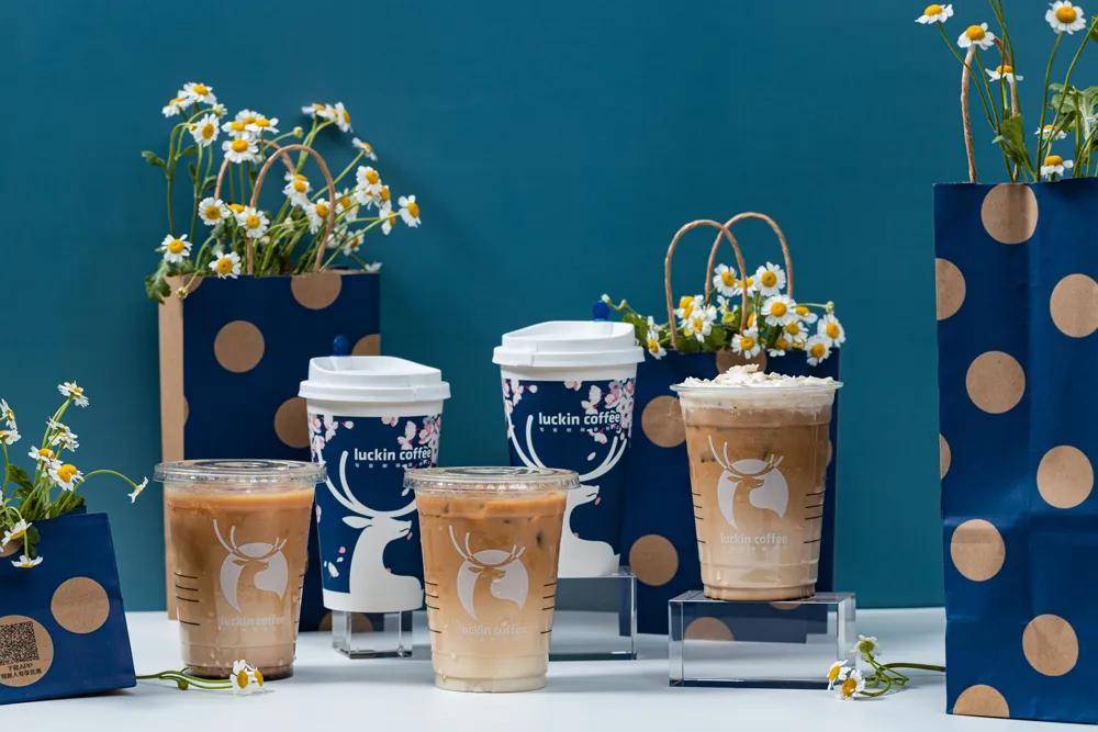 瑞幸的拿铁宇宙