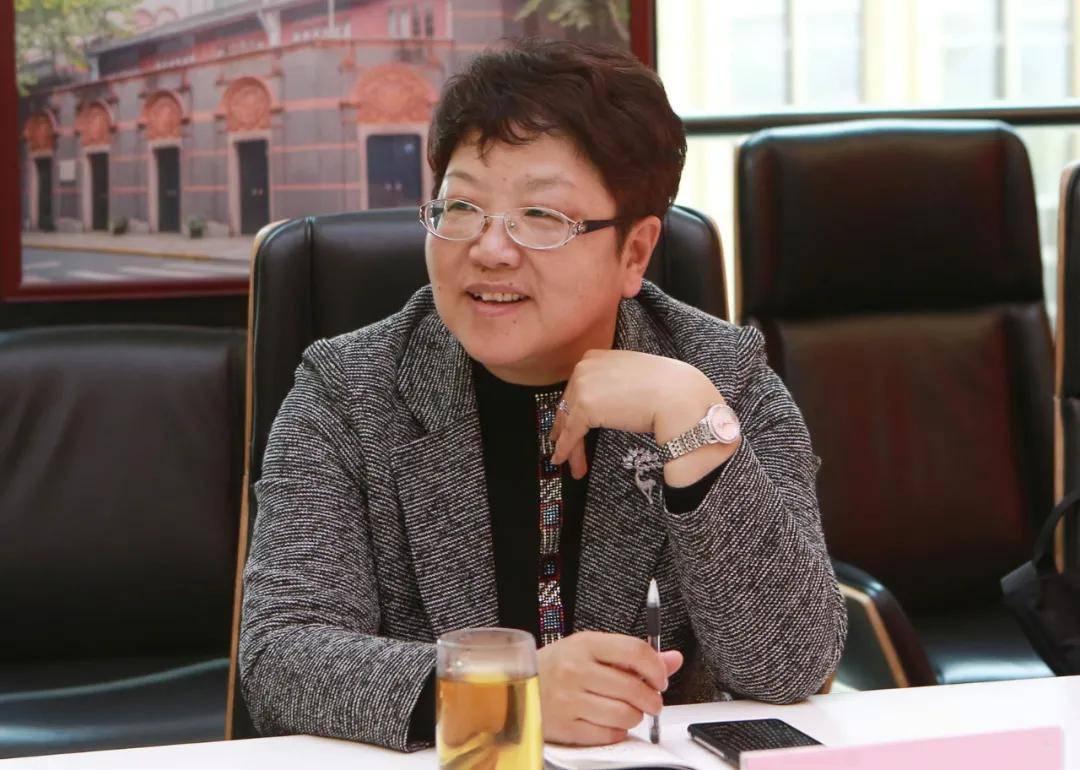 上海市山东商会秘书长赵子裕和潍坊市挂职干部朱永红,范文奎等参加了