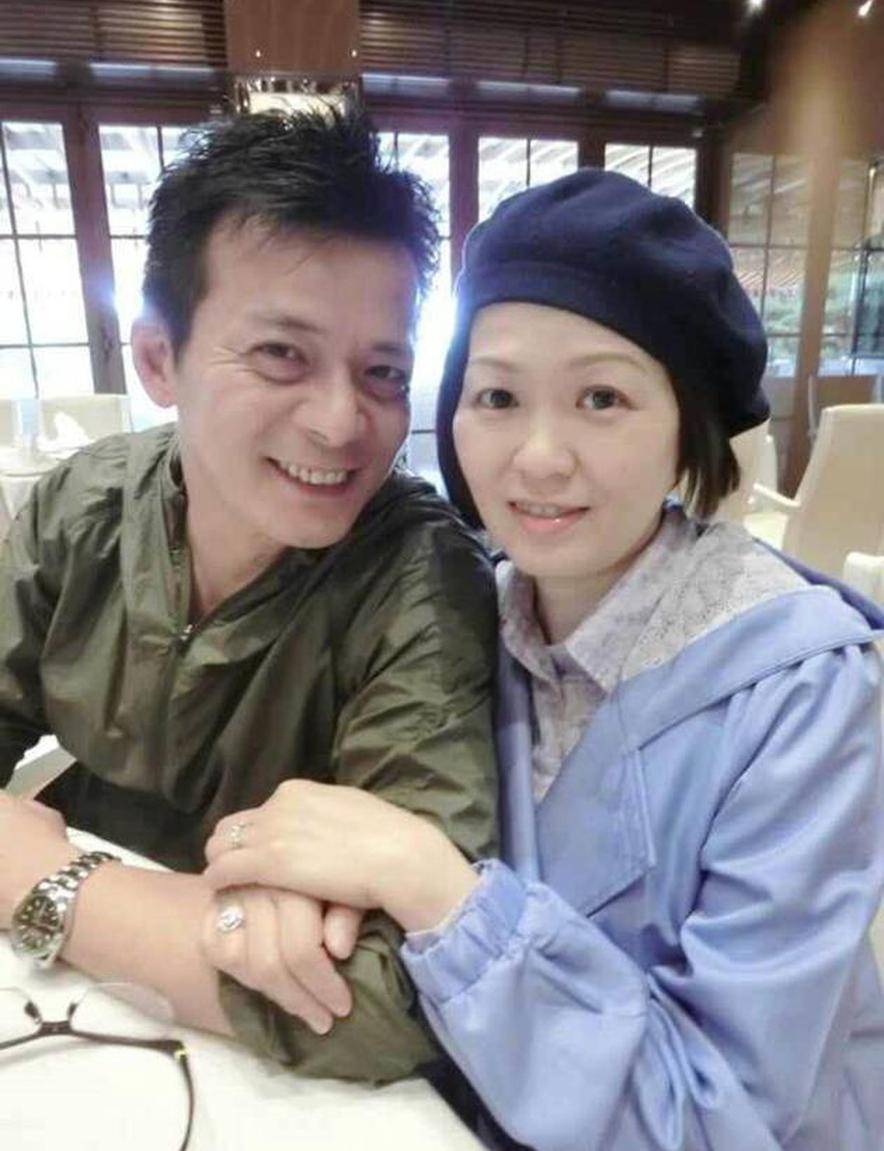 2020年8月,香港导演陈木胜因鼻咽癌去世.