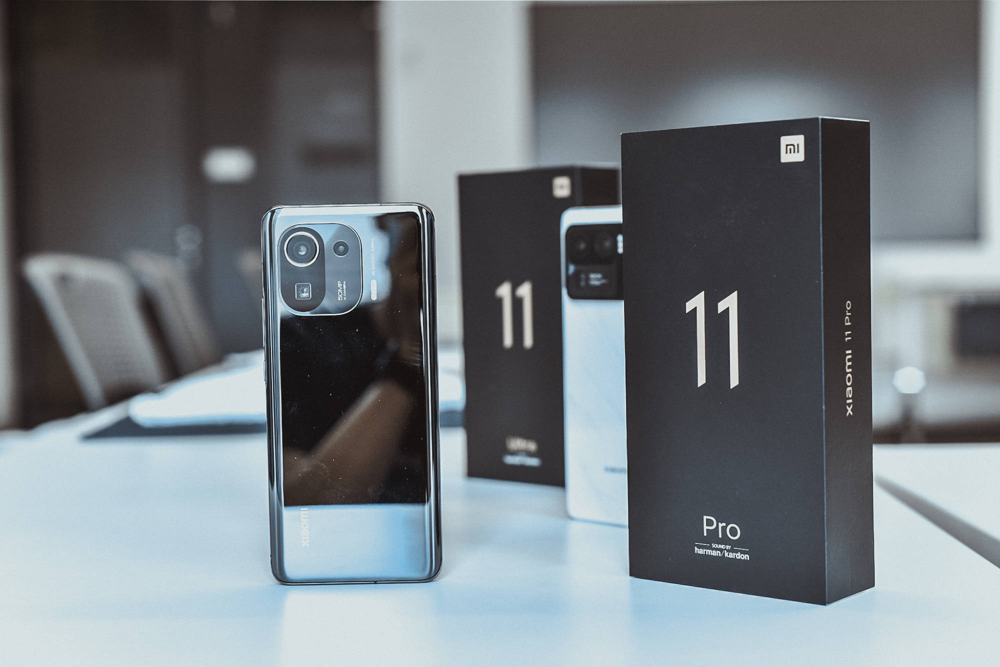 Ultra|差1000，小米11 Pro和小米11 Ultra，怎么选？