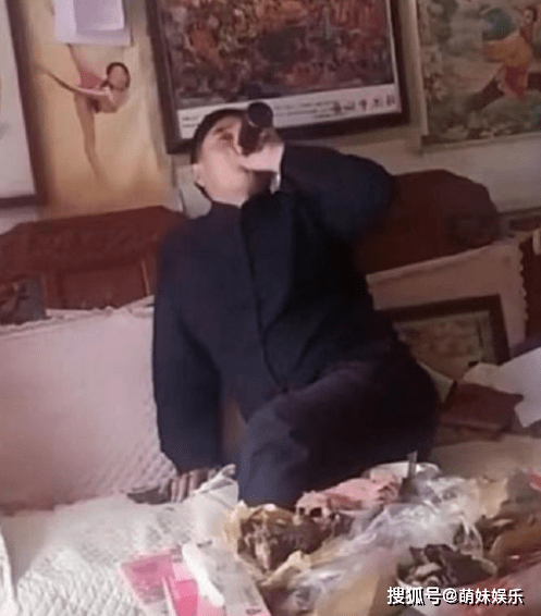 大衣哥家里视频 4d6070b5f5444b8db3d4b2b9be6b0490.png