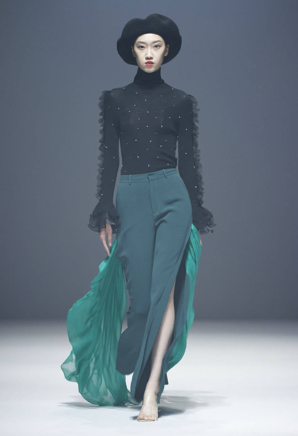 周丽眼中不只一个德锦,她胸怀整个山东时尚,一心想着让更多的山东设计