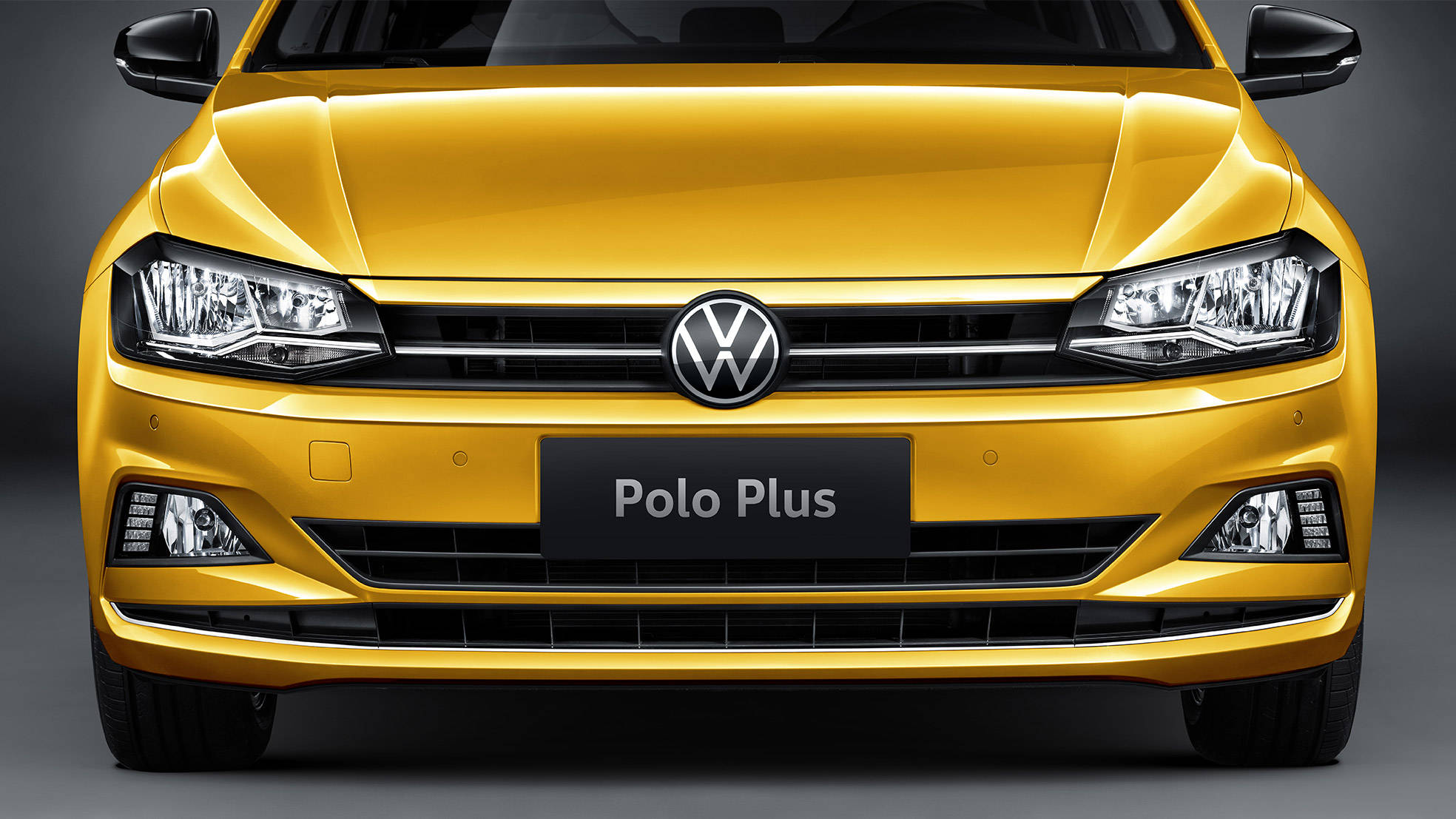 具体来看,2021款上汽大众polo plus的外观基本与2019款车型保持了一致