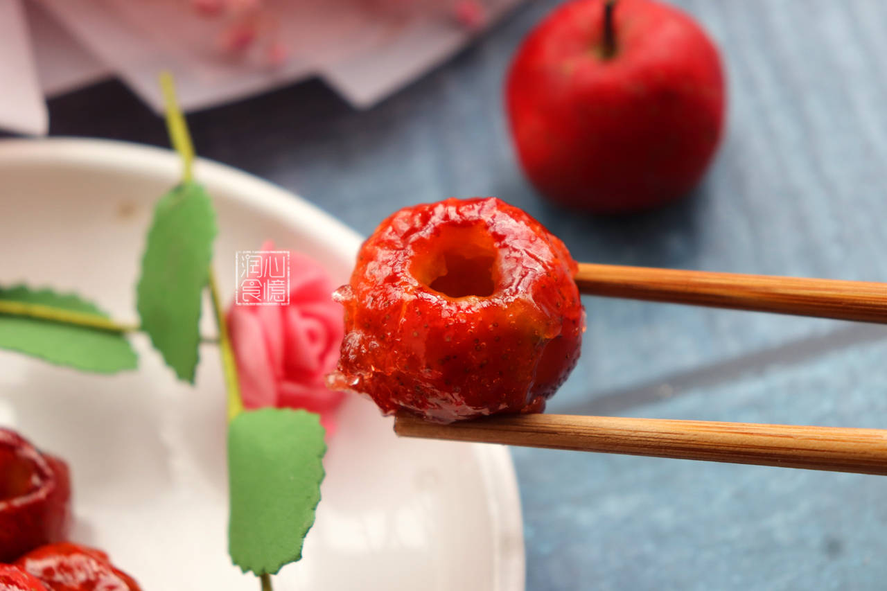 原创11月这种"红果"要常吃,炒红果记好3个小窍门,果形完整味道好