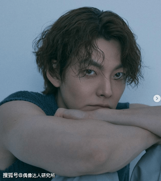 instagram上粉丝数量最多的是谁 9a4c5587314c4091b6b8b8eca1e6dcc9.png