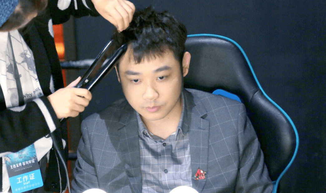 西安we官宣新教练,ag月光心中五味杂陈,这一点却令人担忧!_awoke