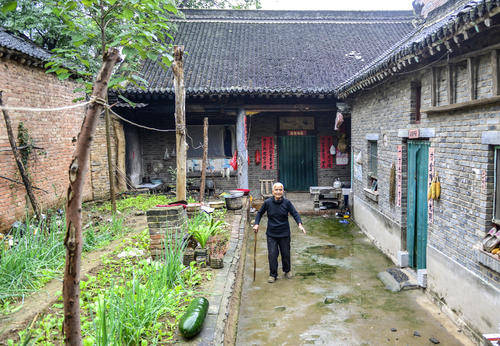 虚什么俗成语_成语故事简笔画(2)