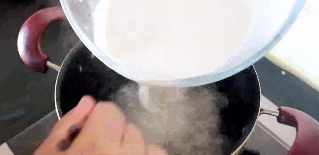 怎么做水晶糕q弹 e43f79799fa94e92bfff69a791dfcb05.jpeg