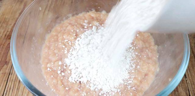 在家怎么做火锅丸子最好吃 e538933c0ae740888483e415d2ba0d99.jpeg