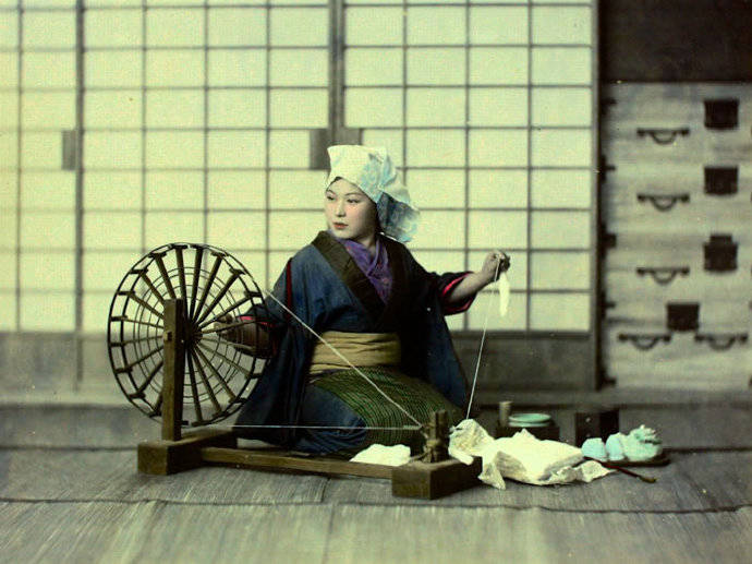 历史老照片:明治时期的日本女人