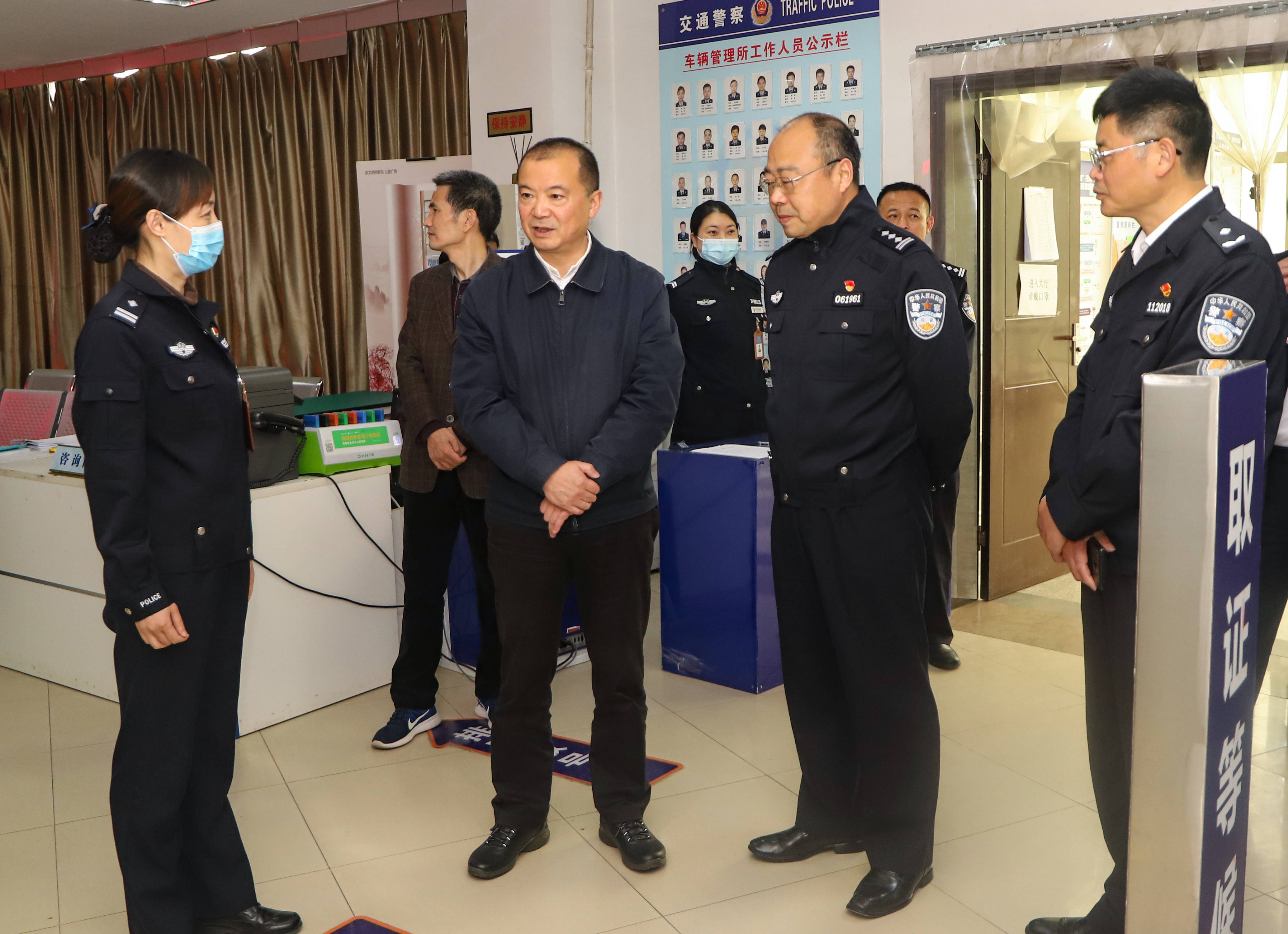 在教育整顿转段之际,4月6日,简阳市委书记詹庆率队调研督导我市政法