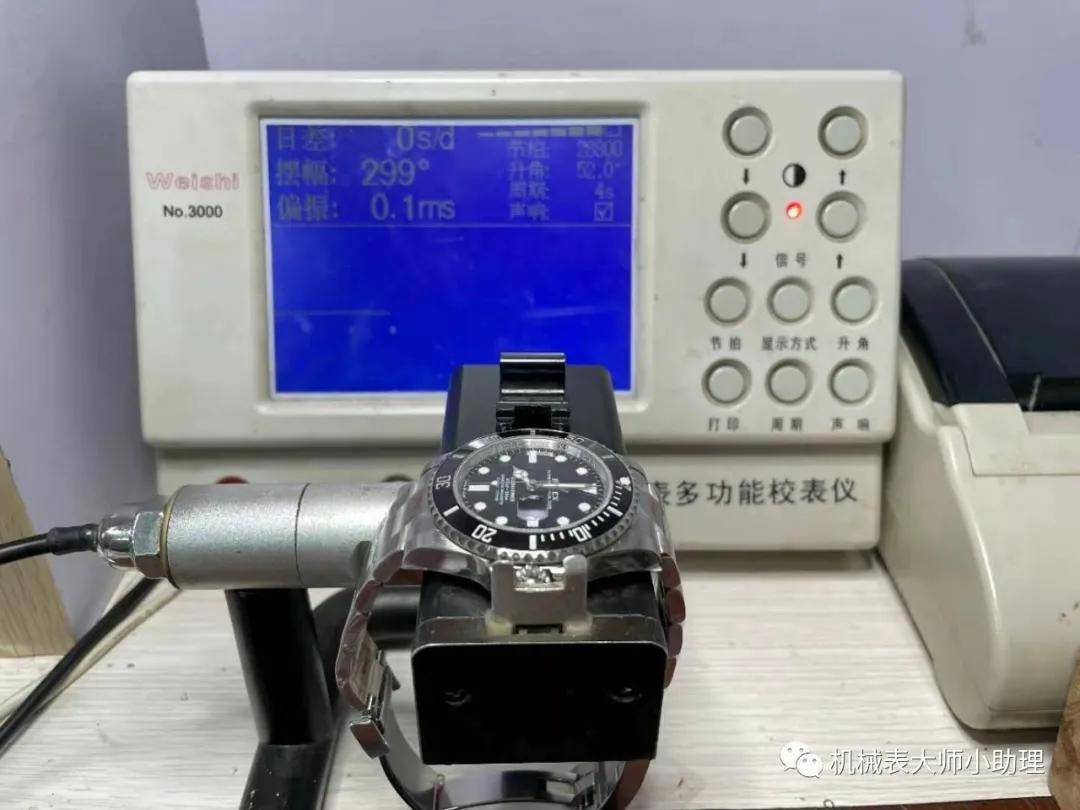 021年百达翡丽推出了最新款，而我却陷入了沉思之中！"