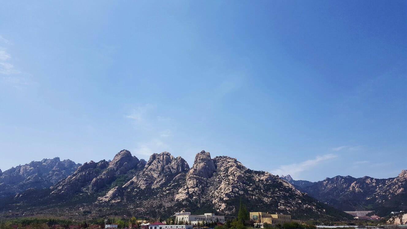 山东一座海拔11327米的山古语称泰山虽云高不如东海崂