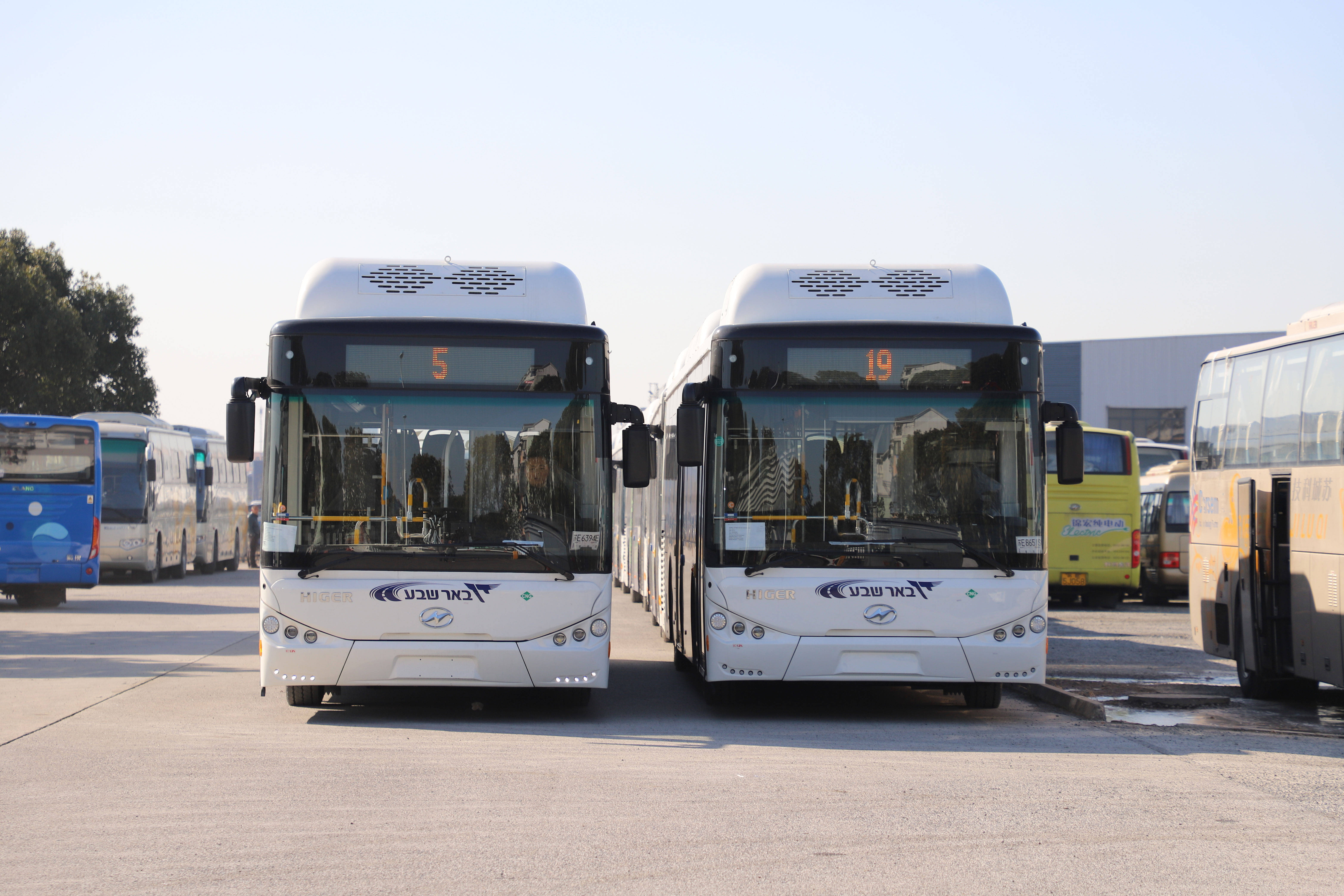 “一带一路”再发力！苏州金龙31辆天然气公交车出口以色列 
