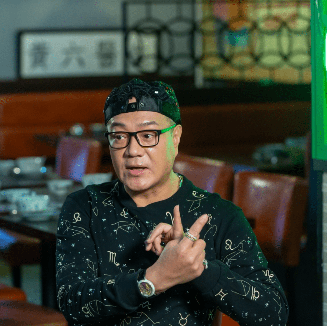 原创62岁鲁振顺不放弃做父亲期待生下龙凤胎小六岁未婚妻建议领养