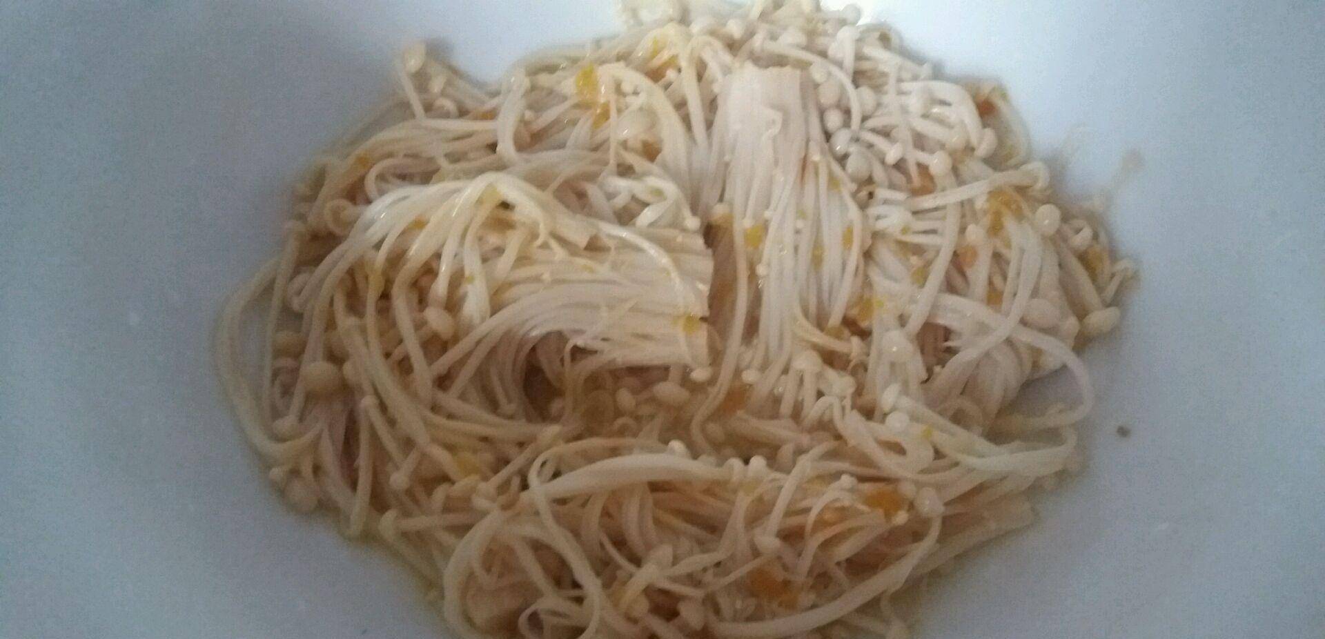 酸汤肥牛的做法步骤窍门 2b7ac1b08fe34b3a892be9e227c684eb.jpeg