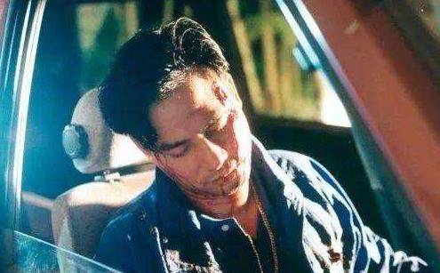 当时,陈耀庆是香港黑帮五虎之一,陈妙瑛是他的女友