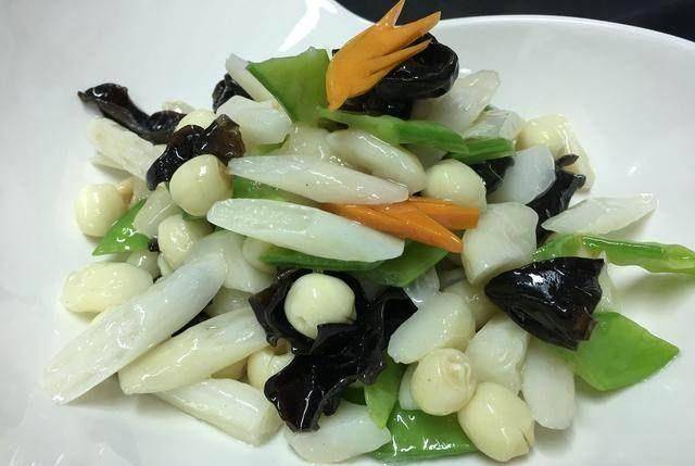 吃什么东西能去火最快 6763486b76dd466c9f92ffa46fc6a35d.jpeg