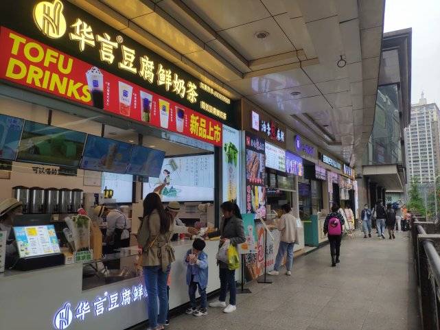 陈店内衣批发一条街_汕头陈店内衣