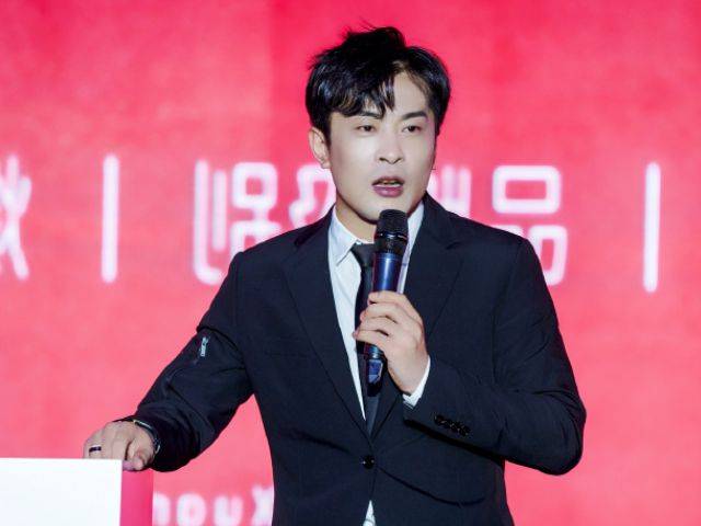 消失,复出再消失,一波三折,辛巴到底经历了什么