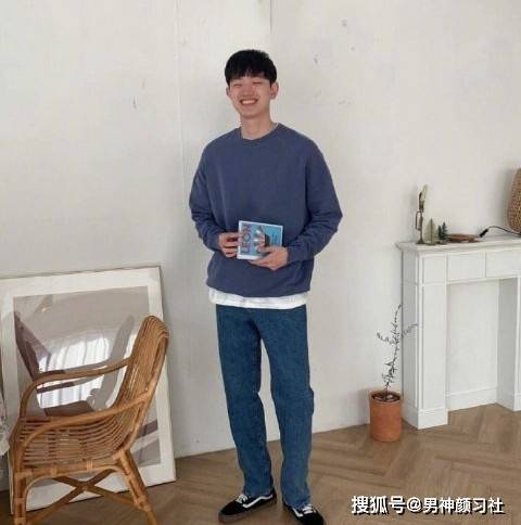 假两件怎么穿搭帆布鞋男_帆布鞋穿搭男(2)