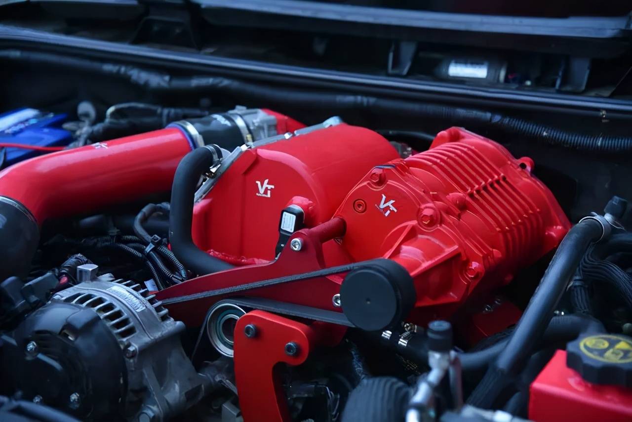 牧马人动力升级改装爆改机械增压vt双螺杆机械增压详解