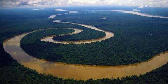世界上最大的河流，流量是长江的七倍，占地球总河流的五分之一