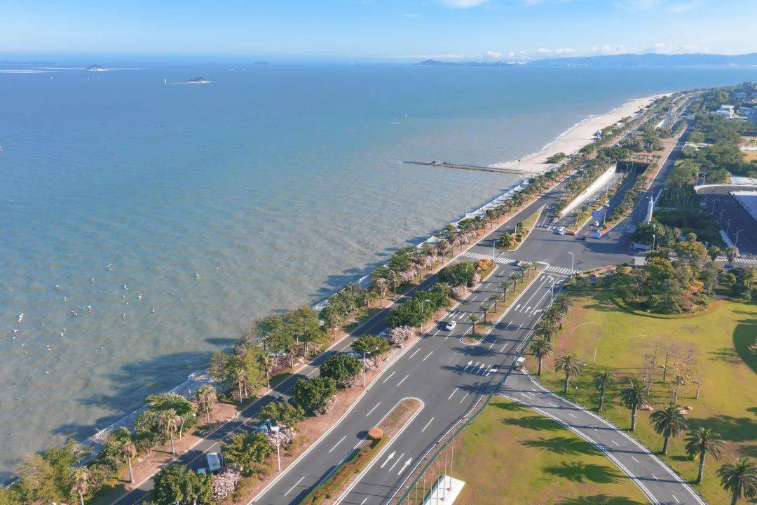 中国4条环海公路带你奔赴山和大海