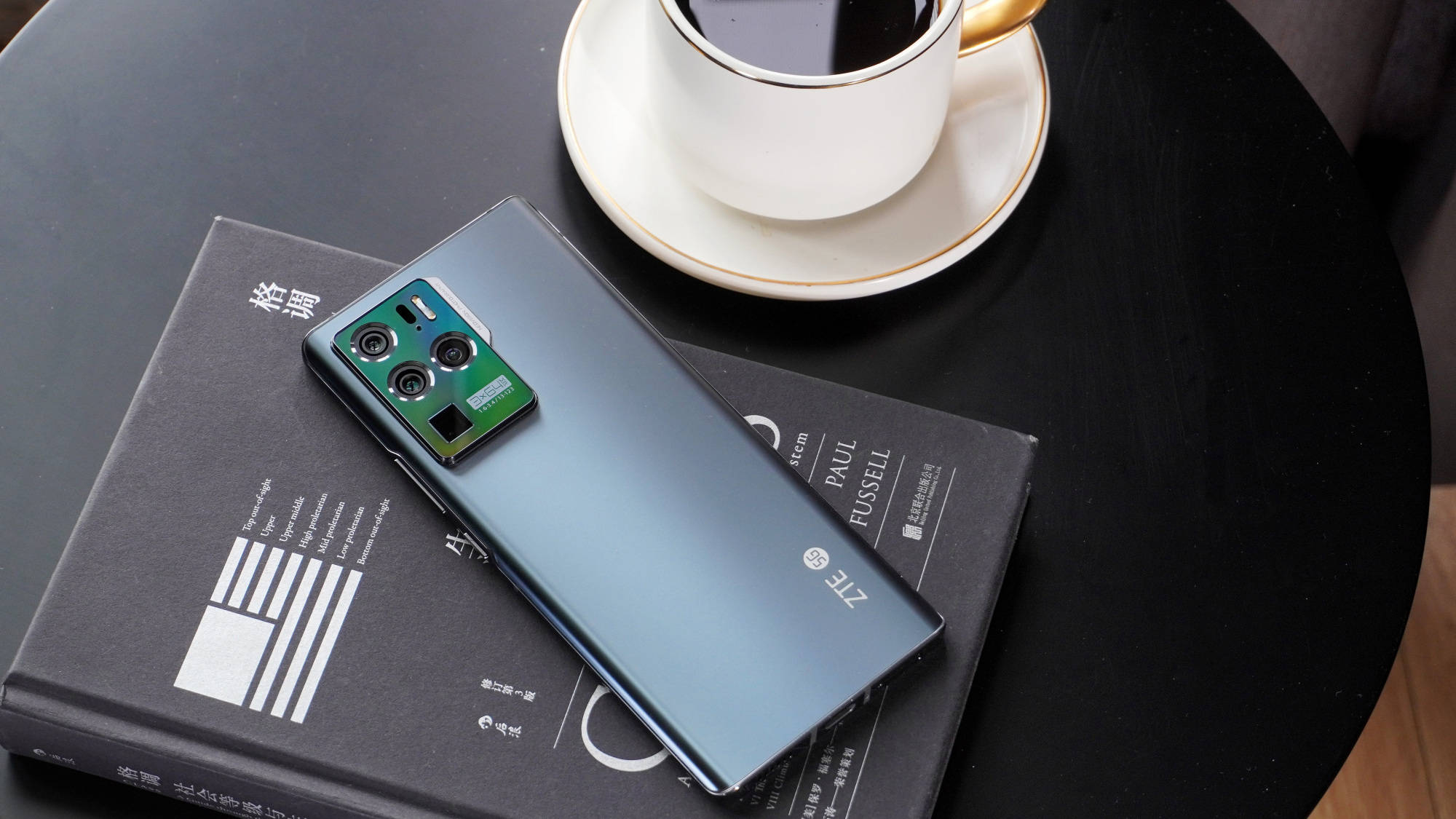 中兴axon30ultra测评多主摄融合影像三十而立的坚定回答