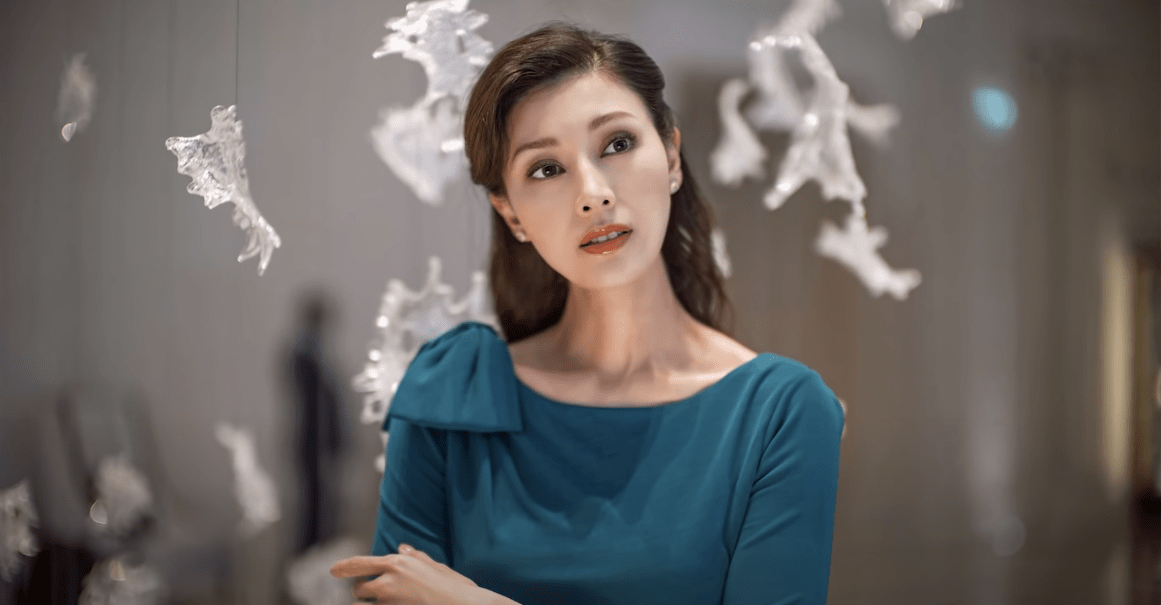 舒淇白举纲“中餐厅2”齐助舒淇应对“鸭蛋危机”赵薇白