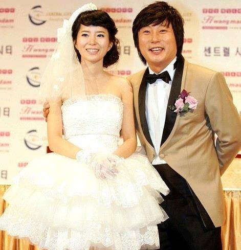 妻控李寿根:我只有贷款,妻子朴智妍说真丑的素颜照又是怎么回事_李泰