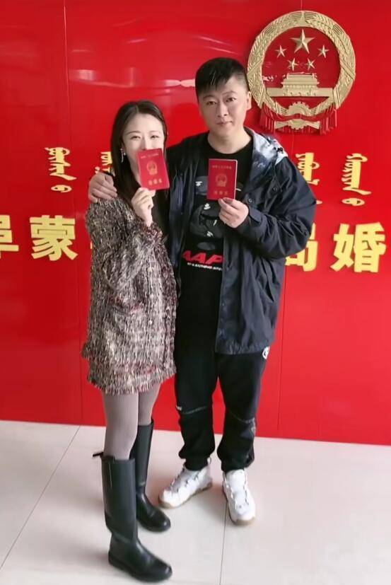 乡爱谢永强为母庆生!娇妻瘦成纸片人,生日宴一家人团聚其乐融融