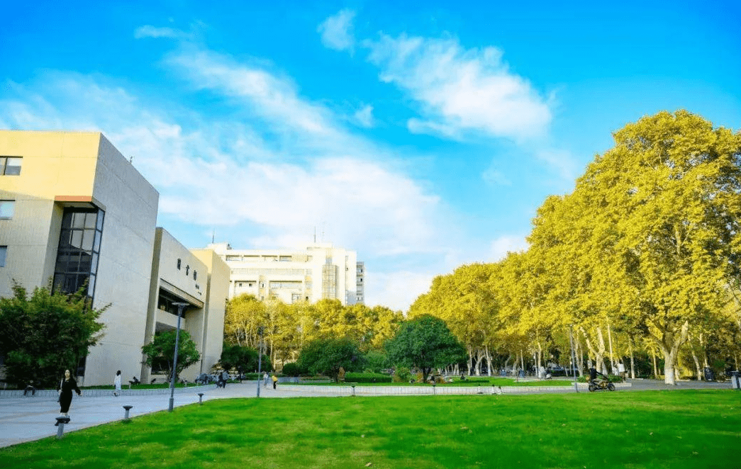 湖南大学排行榜_2021年中国大学排行榜出炉,清华第一,北大第二,湖南5大学入榜(2)