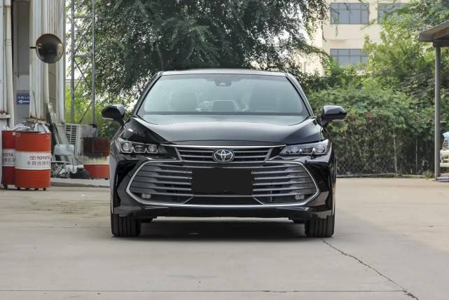 丰田亚洲龙 9马力 10个安全气囊 这车比较低调 配置