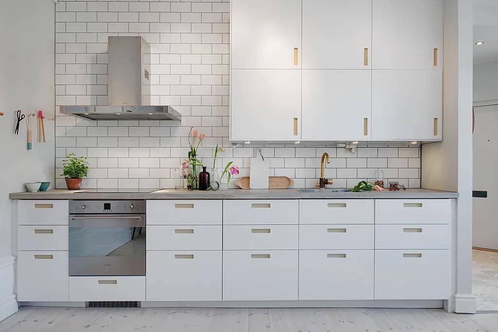 厨房设计布局一字型布局 dfd7b18c624f49e28d47f94a135cac85.jpeg