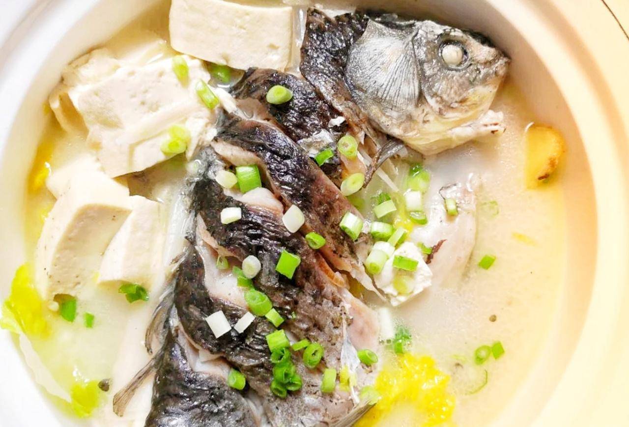 炖豆腐搭配什么食材好吃 609f9b085d2f4159b068a3cc88edc613.jpeg