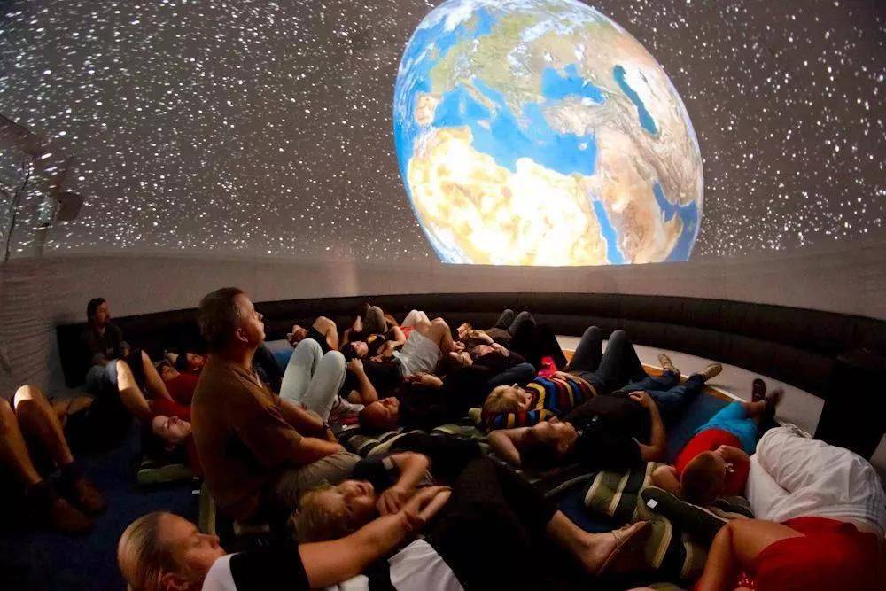 动动手指给孩子一次探索太空的体验