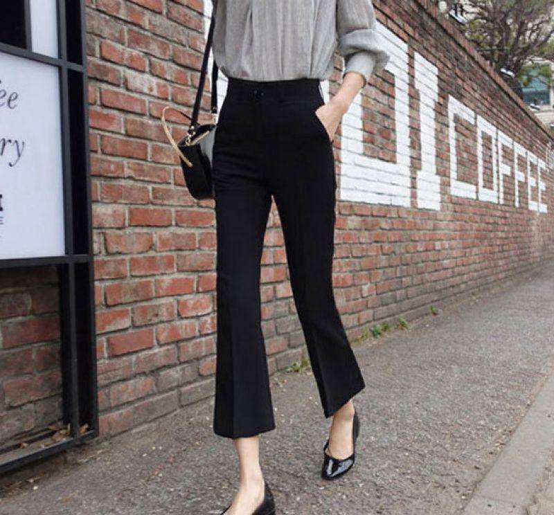 太显腿长了! 今年流行十款微喇叭裤, 30-49岁女人穿时髦美爆
