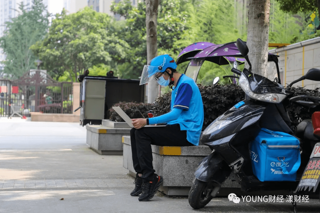 个人生活GDP_暴涨13.7%!中国经济交出亮眼“成绩单”,个人生活水平提高稳了