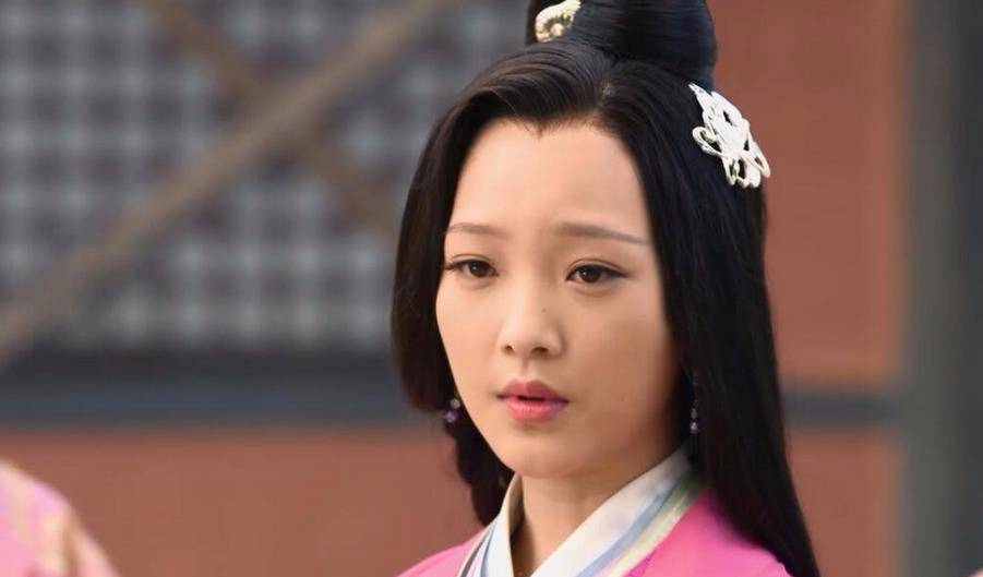 这位女子就是战国时期的魏美人,她在战国时期被人称为最美丽的女人.