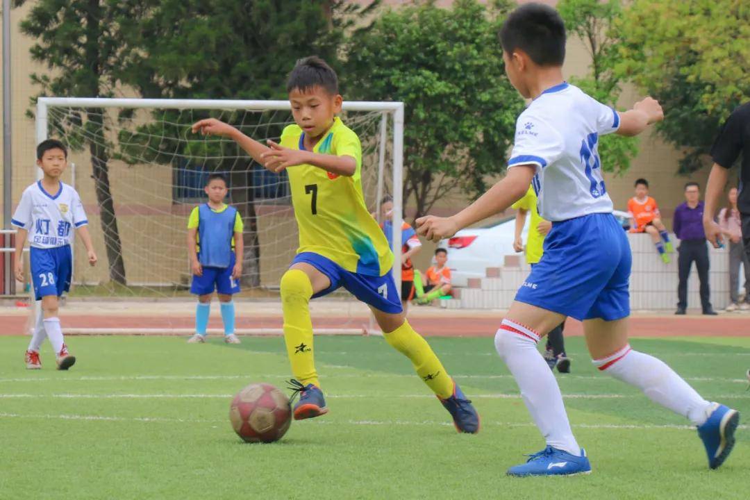 中山市未来之星小学生足球赛圆满闭幕获得冠军的是