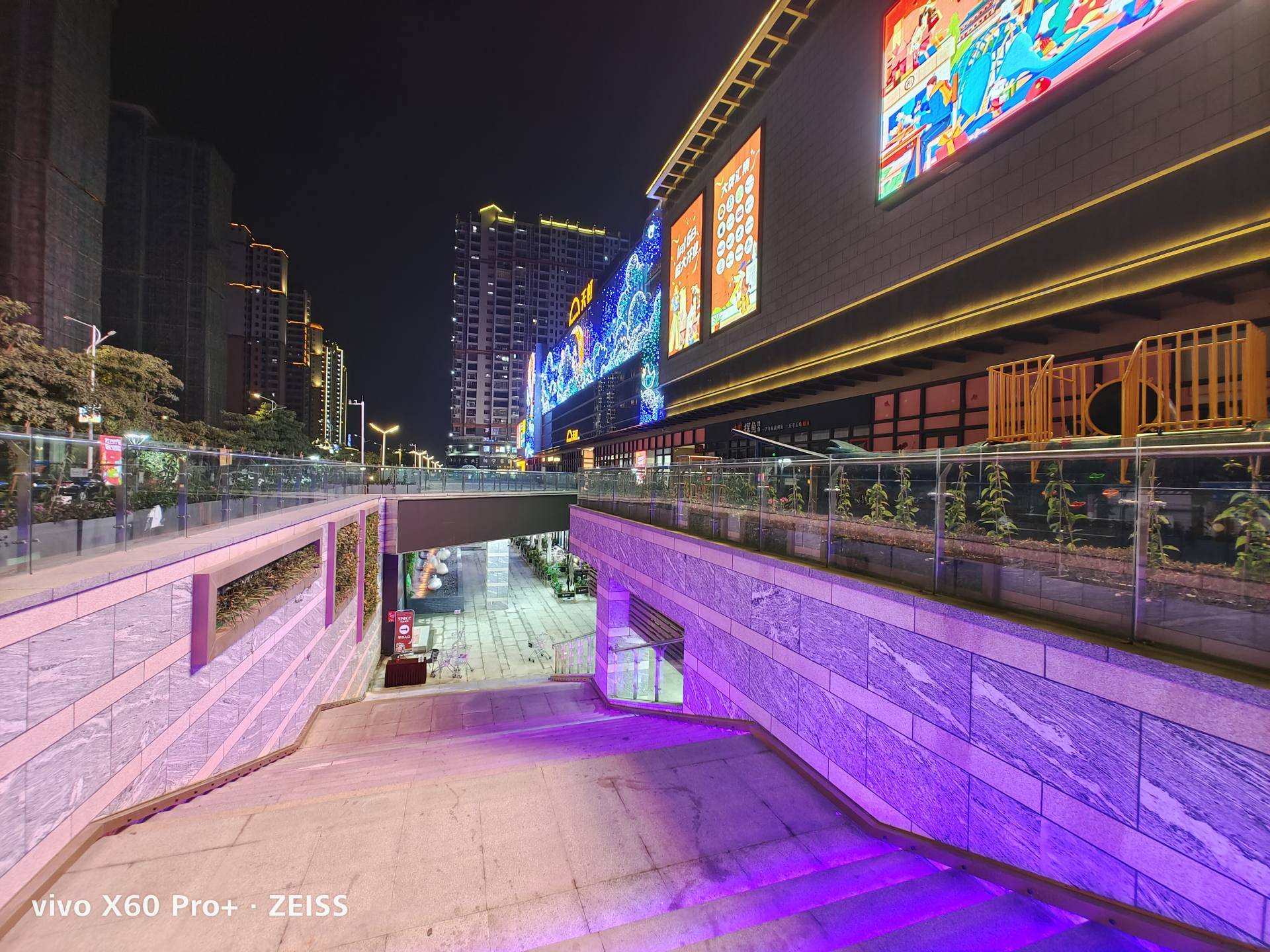 逆光无压力夜景随便拍vivox60pro轻松拍出大片质感