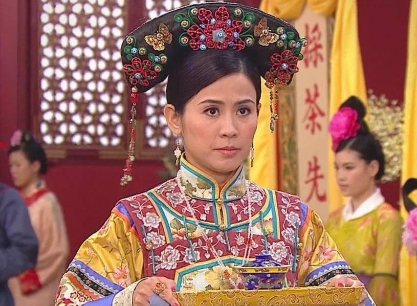 明显,舒穆禄氏是因为深受道光帝的宠爱而获封贵妃之位的,并且在舒穆禄