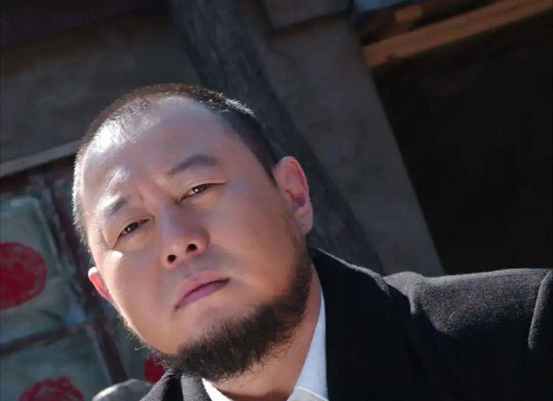 25年前红遍祖国大地,转身"遁入空门",粗犷汉子火风经历了什么