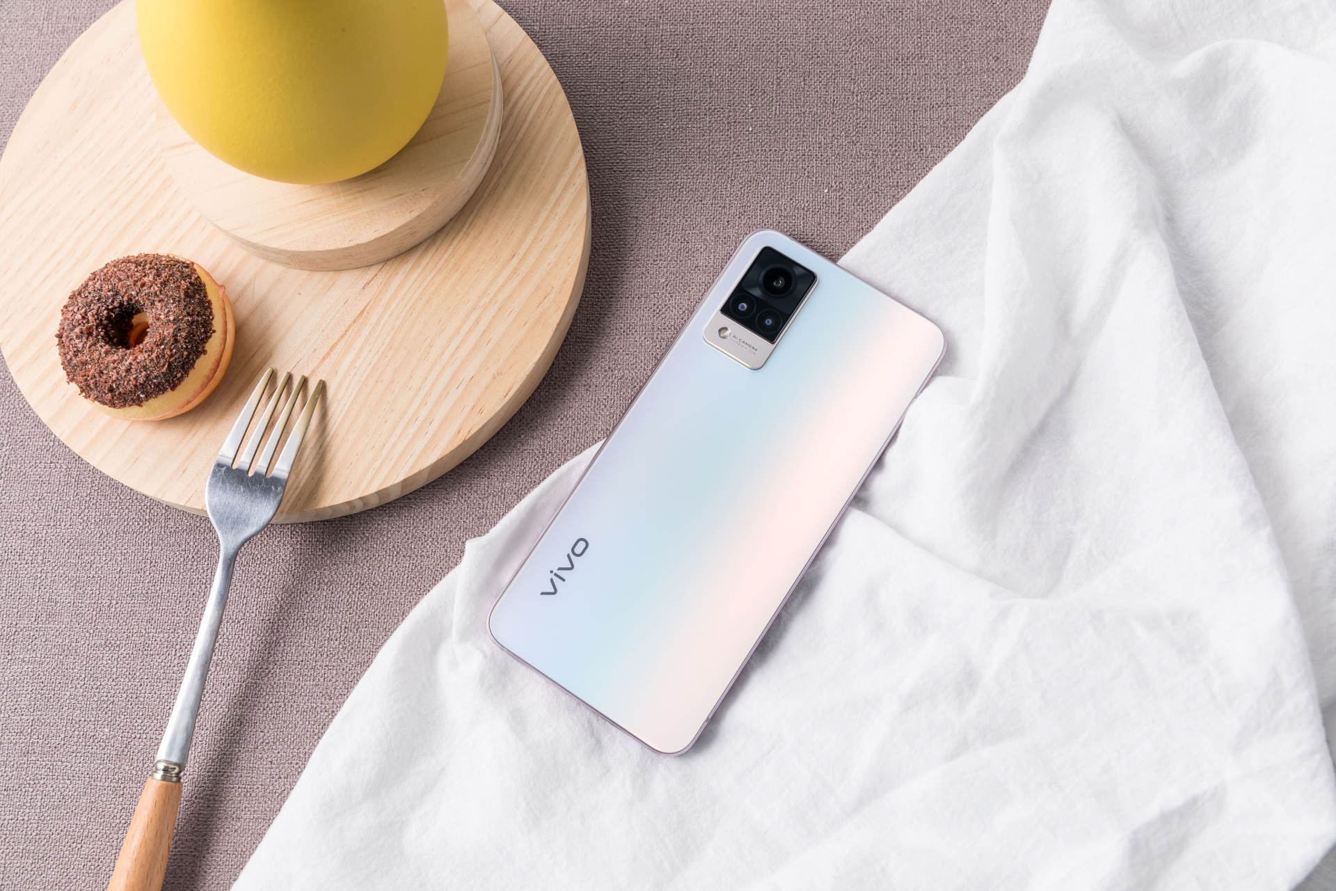 vivos9对比华为自拍旗舰价格少1000实力却更强