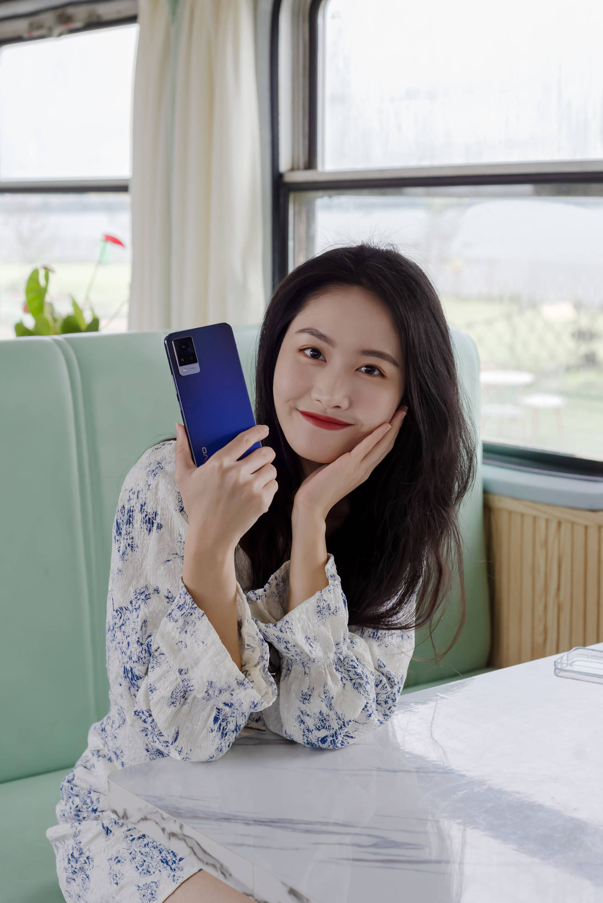 vivo s9独家呈现超质感颜值自拍_美颜