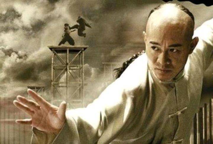 周星驰电影排行_2004年香港电影票房排行榜前十位,周星驰三年磨一剑