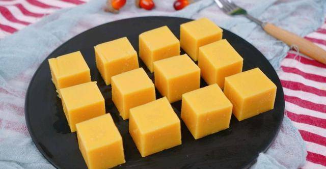 原创特色小吃豌豆黄,味道香甜爽口,做法简单,想吃自己在家就能制作